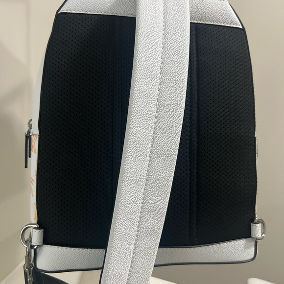 NWOT Michael Kors Commuter Sling Bag! - Picture 3 of 3